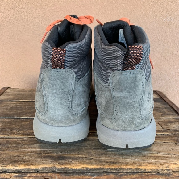 Danner Inquire Women’s Mid Hiking Boot - Picture 5 of 8